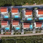 Willa Luxury Escape With Swimming Pool & Modern Design Debeljak