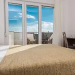 Willa Luxury Escape With Swimming Pool & Modern Design *