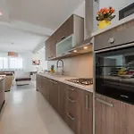 Luxury Escape With Swimming Pool & Modern Design *