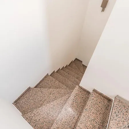 Luxury Escape With Swimming Pool & Modern Design * Debeljak