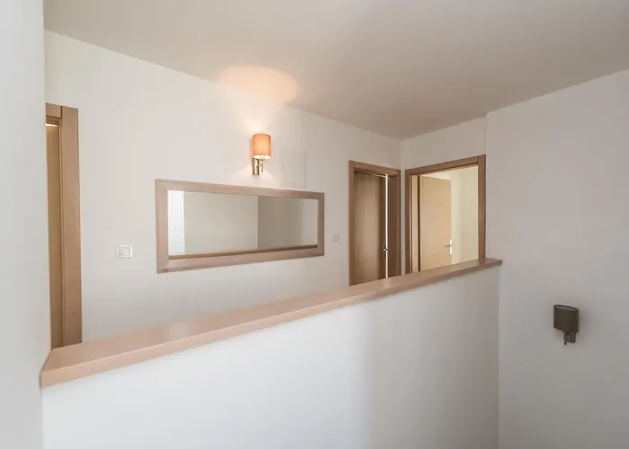 Luxury Escape With Swimming Pool & Modern Design * Debeljak